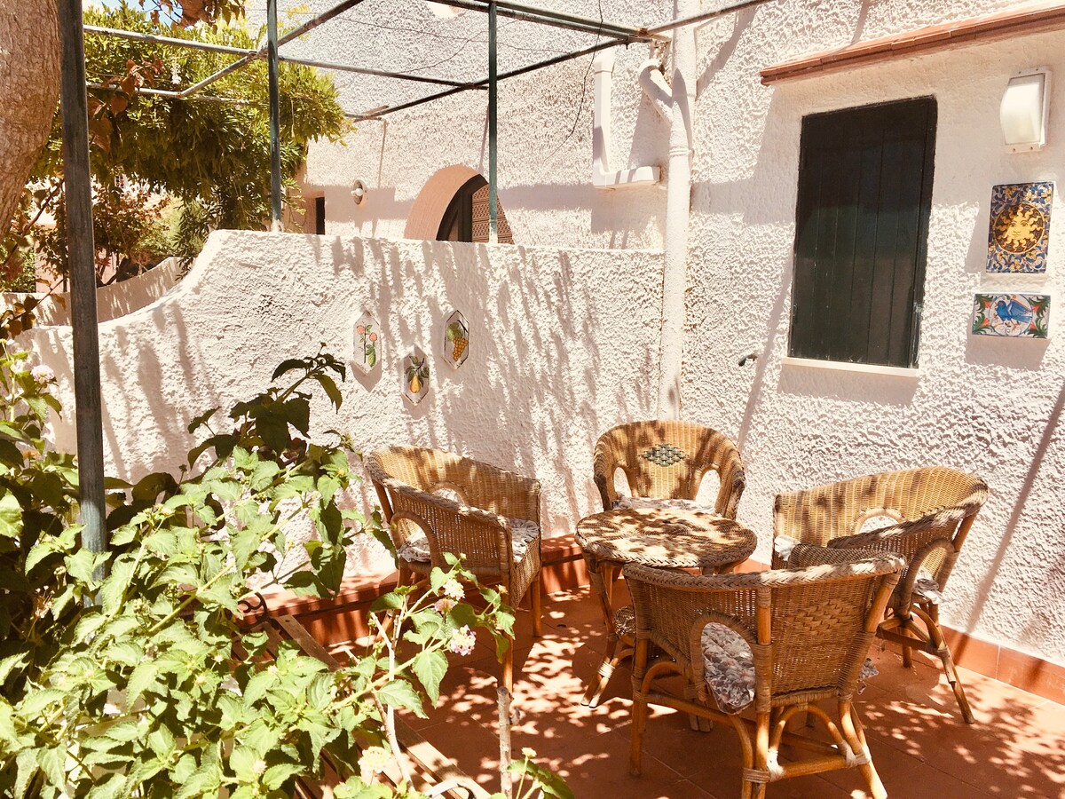 Casa  "Isulidda". Makari-San Vito Lo Capo