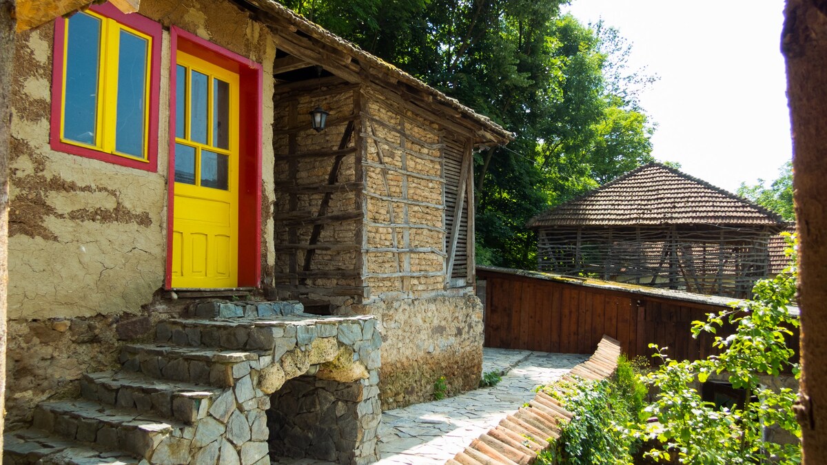 利波瓦茨（ Lipovac ）村庄迷人的乡村别墅