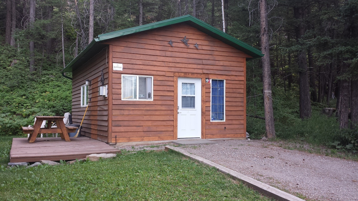 配有所有的居家便利设施的双层小屋