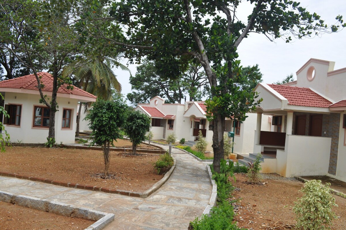 Just Gokarna(Holiday Home AC rooms with Breakfast)