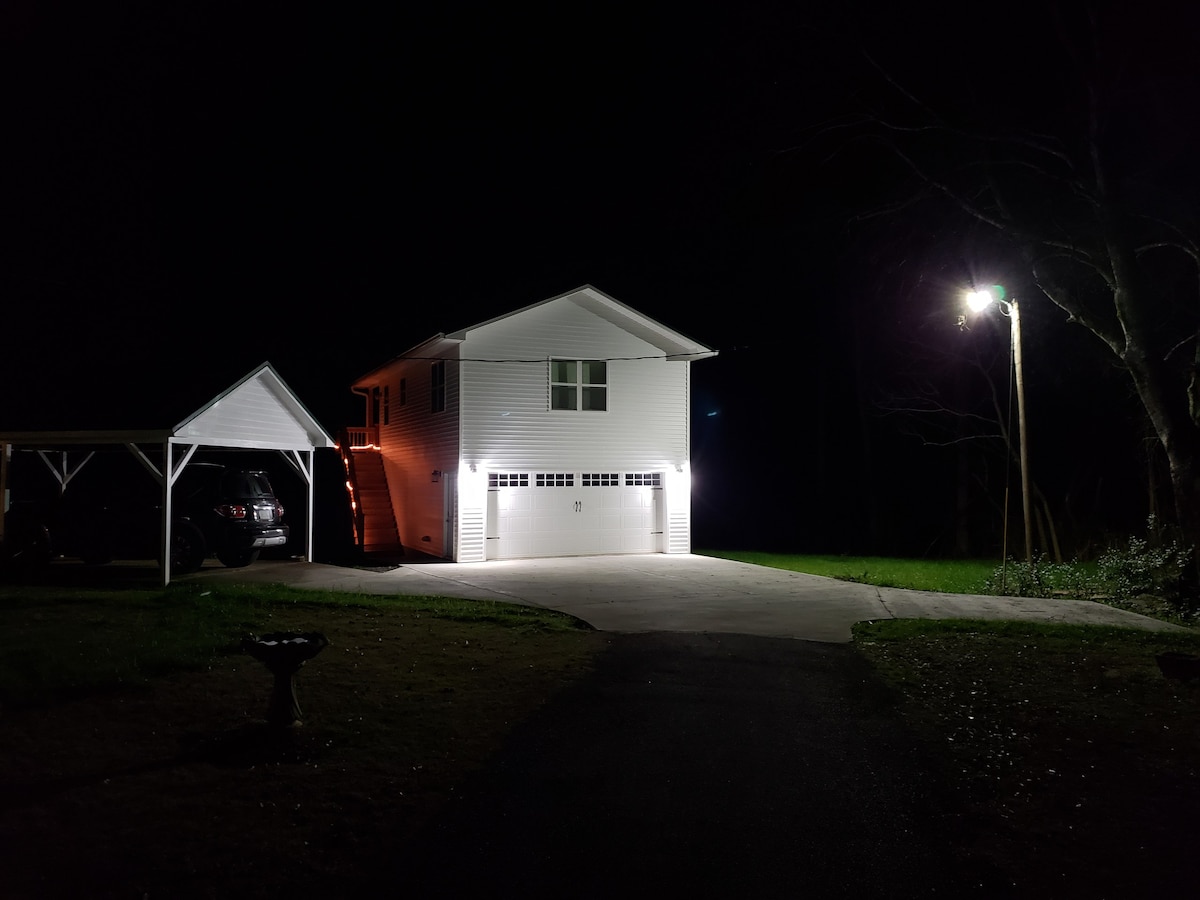 Calhoun Carriage House