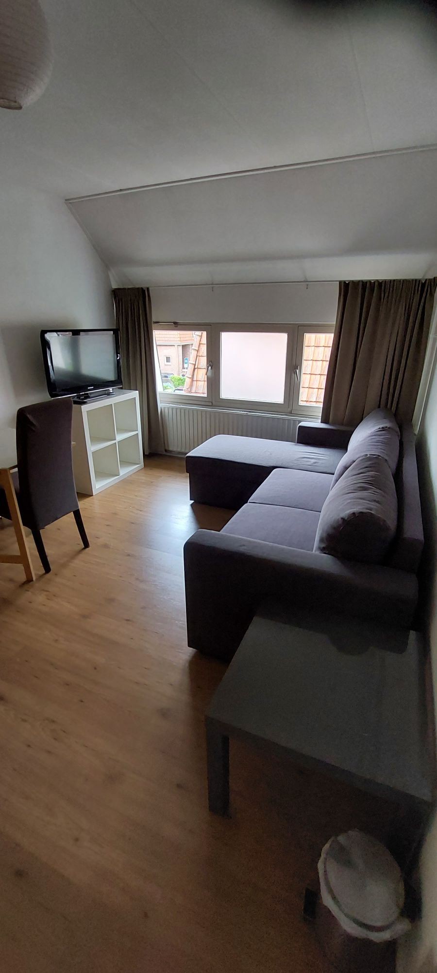 房间位于阿纳姆（ Arnhem ） ，靠近市中心和停车场。