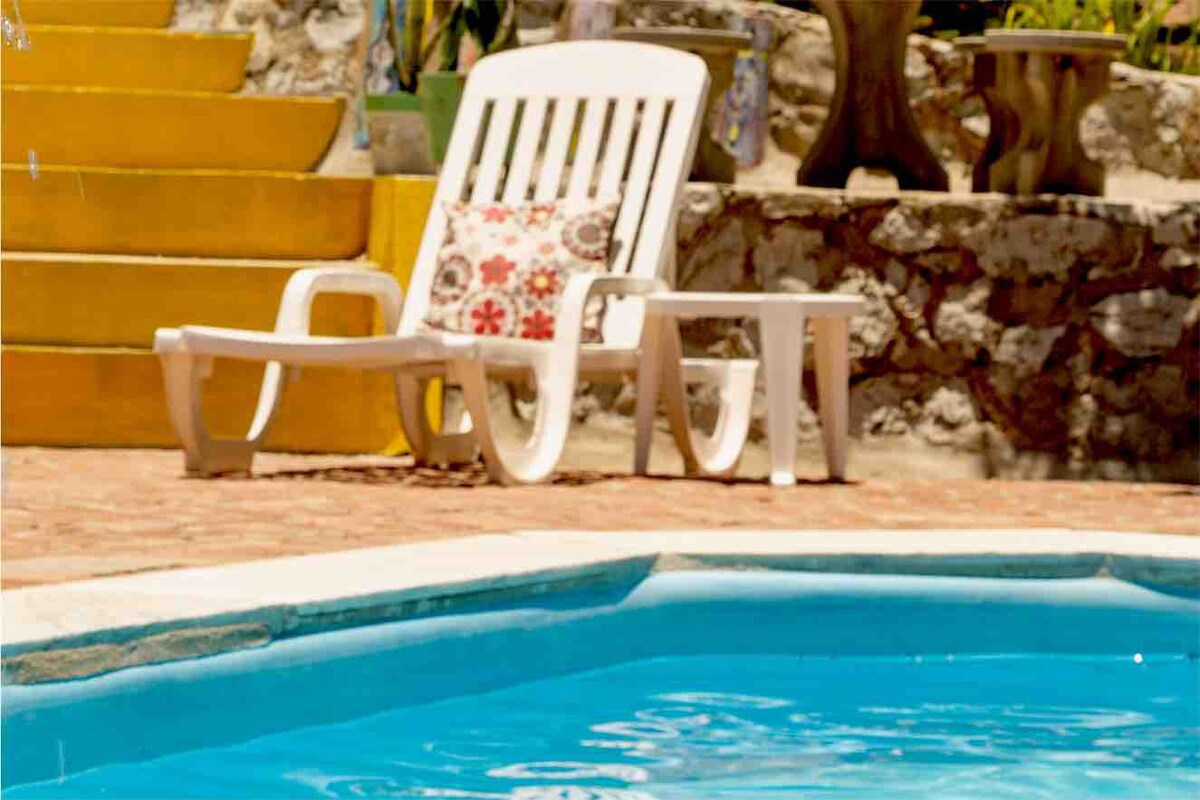 Hostel com Natureza, Praia, Piscina e WiFi