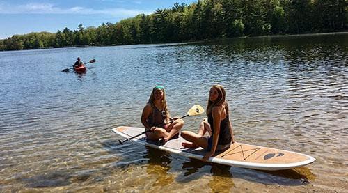 Dove on the Lake, kayaks and Paddle board w/rental