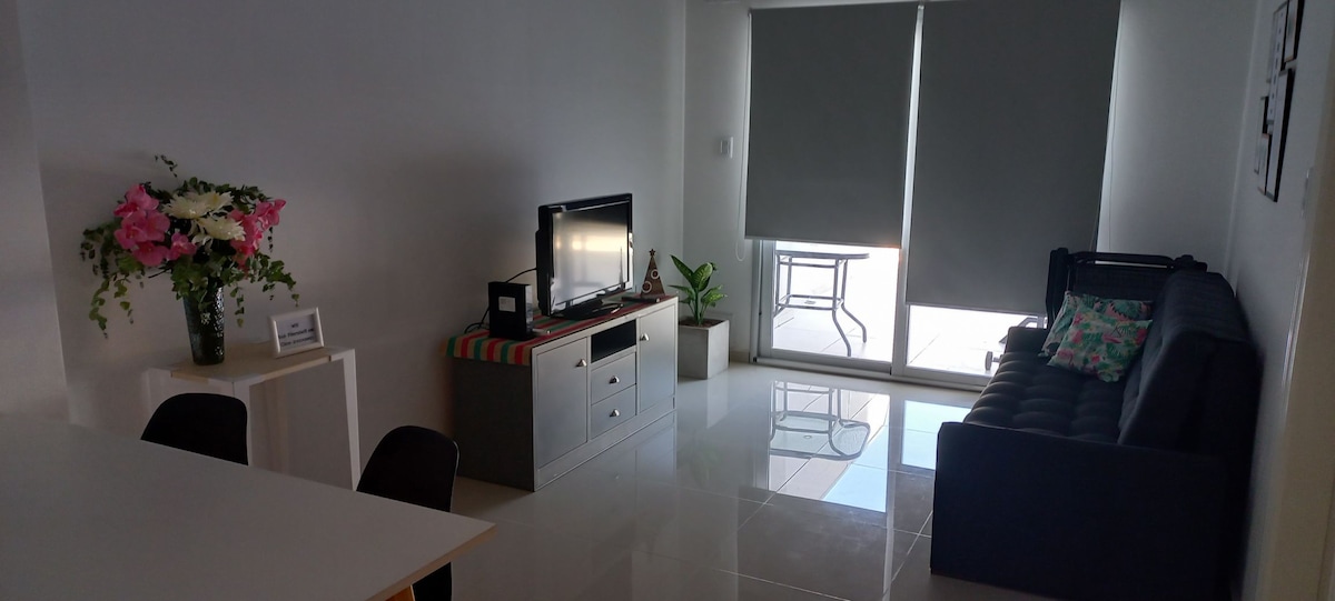 Hermoso departamento con terraza propia en Río IV