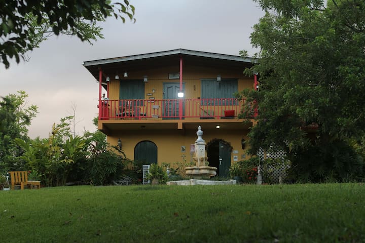 Quemado, Mayagüez, Puerto Rico的民宿