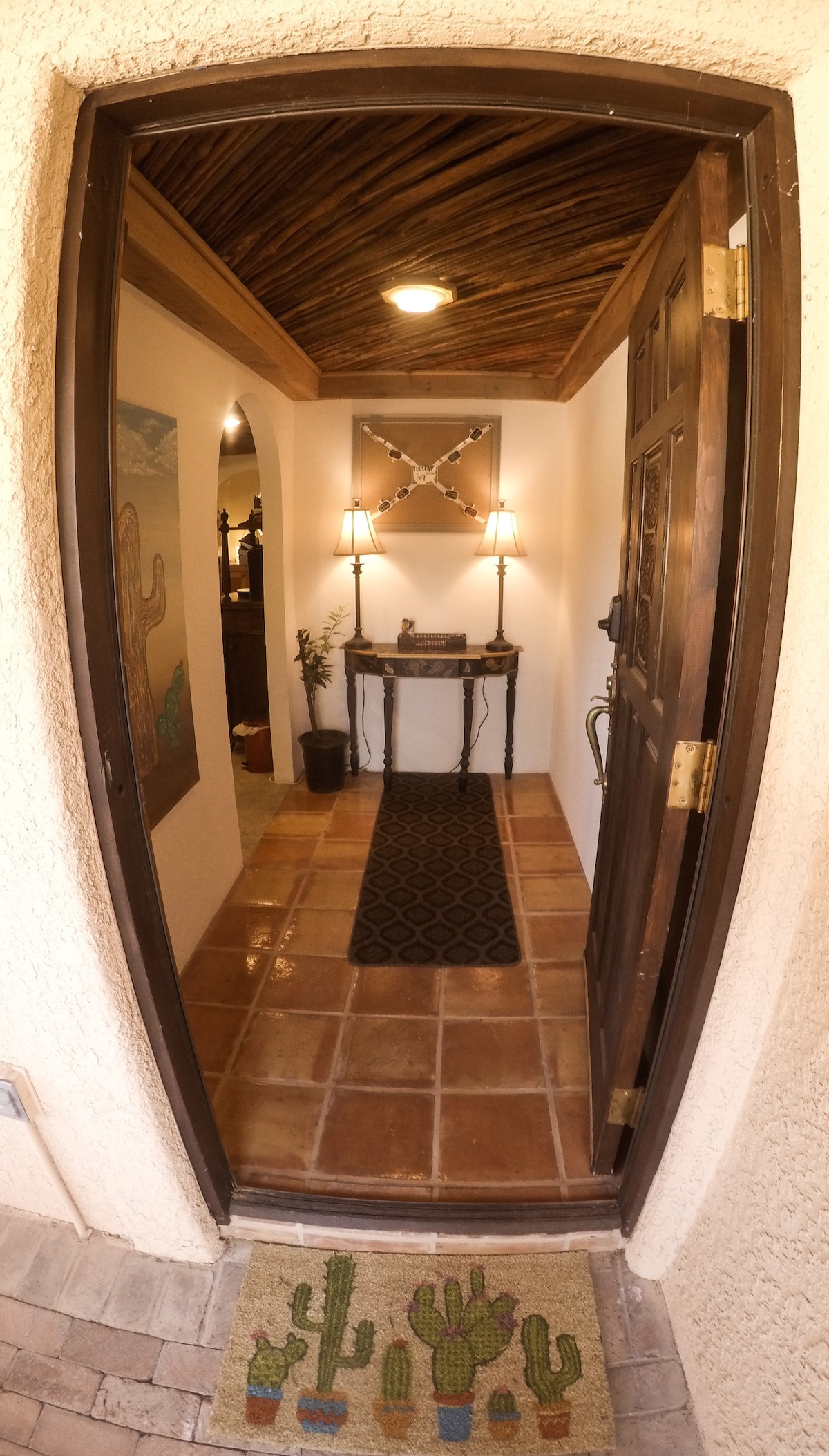 带独立入口的Saguaro套房-SW度假屋