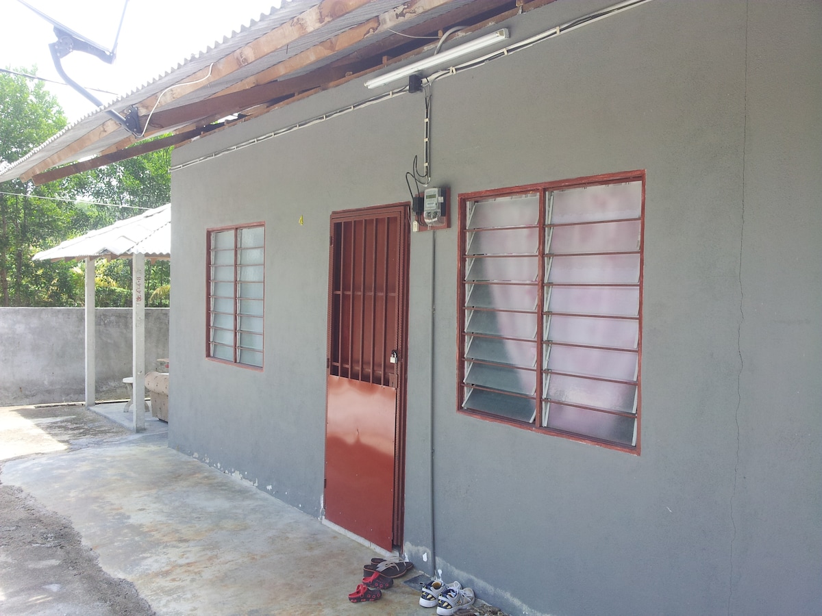 2 bedrooms house 4 in KLIA Sepang