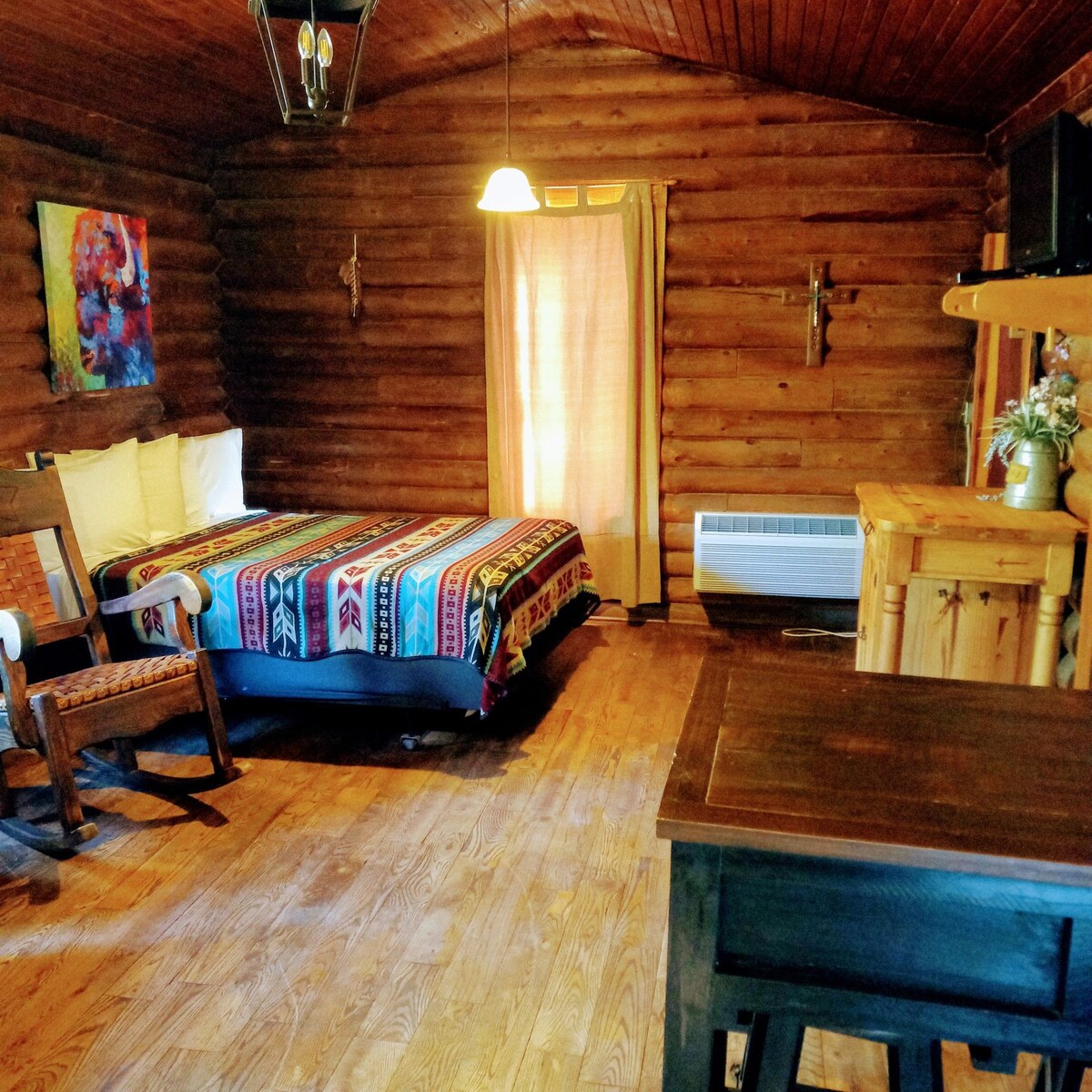 The Hideaway Ranch - The Frontier Cabin
