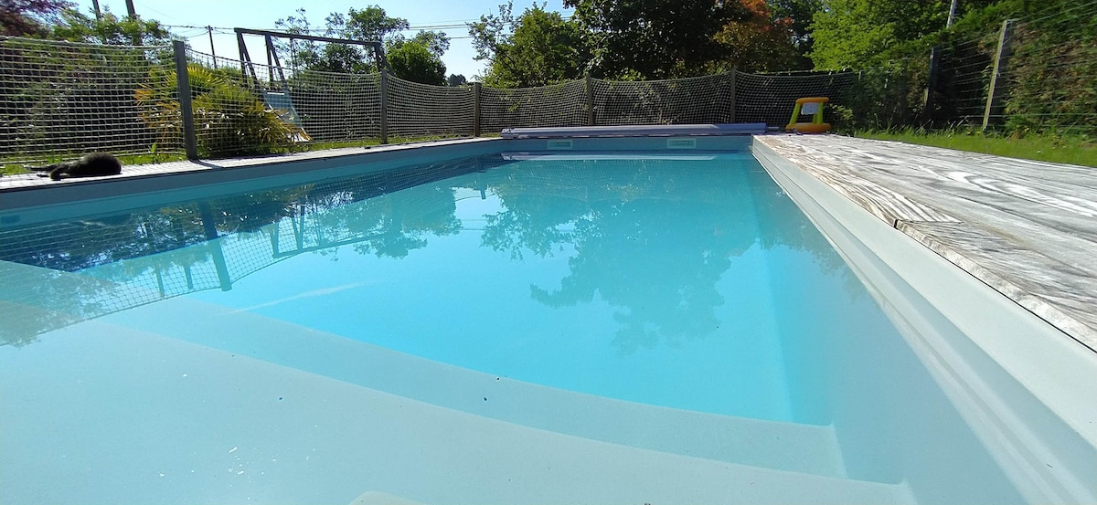 Maison au calme 4 personnes avec piscine privée