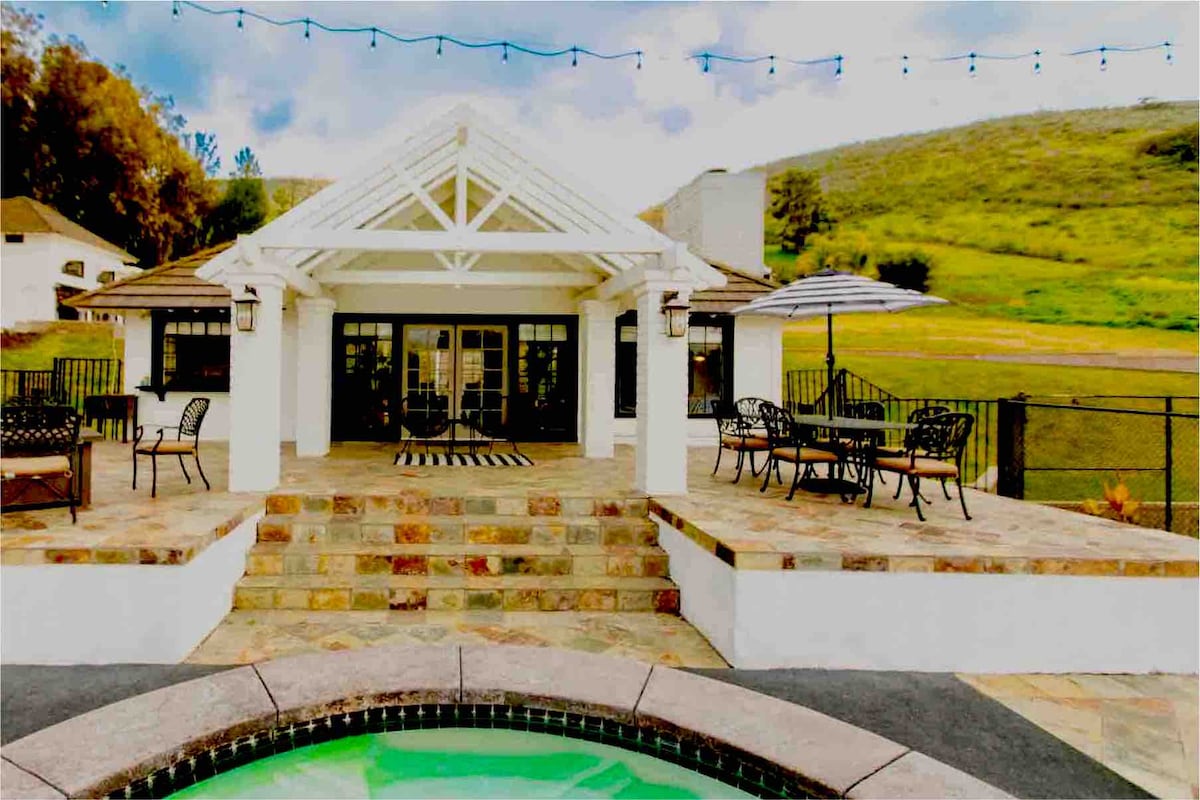 The Pool House on the Ranch