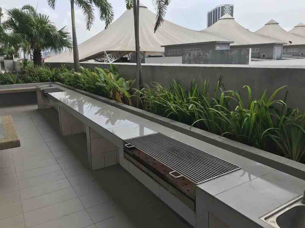 吉隆坡城中城景观- Jalan Kuching大道服务公寓