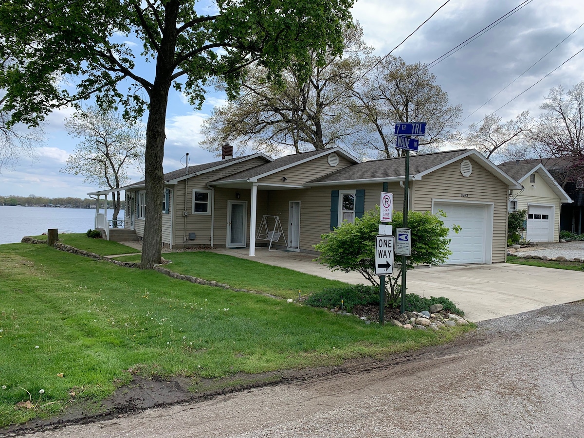 Nicely Appointed Lake Home with Incredible Views