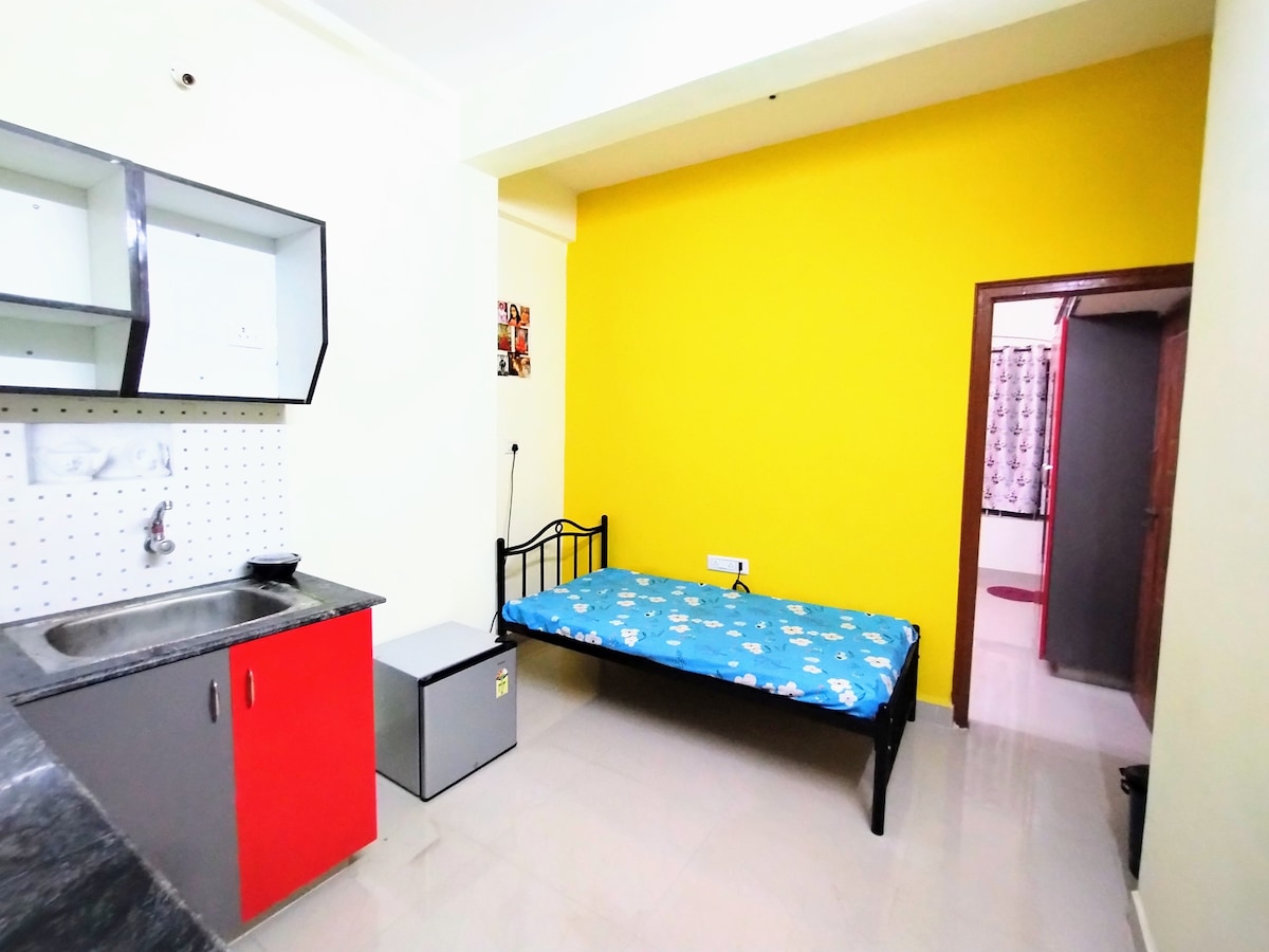 YogRudra - Private 1 BHK flat in Bangalore - E1