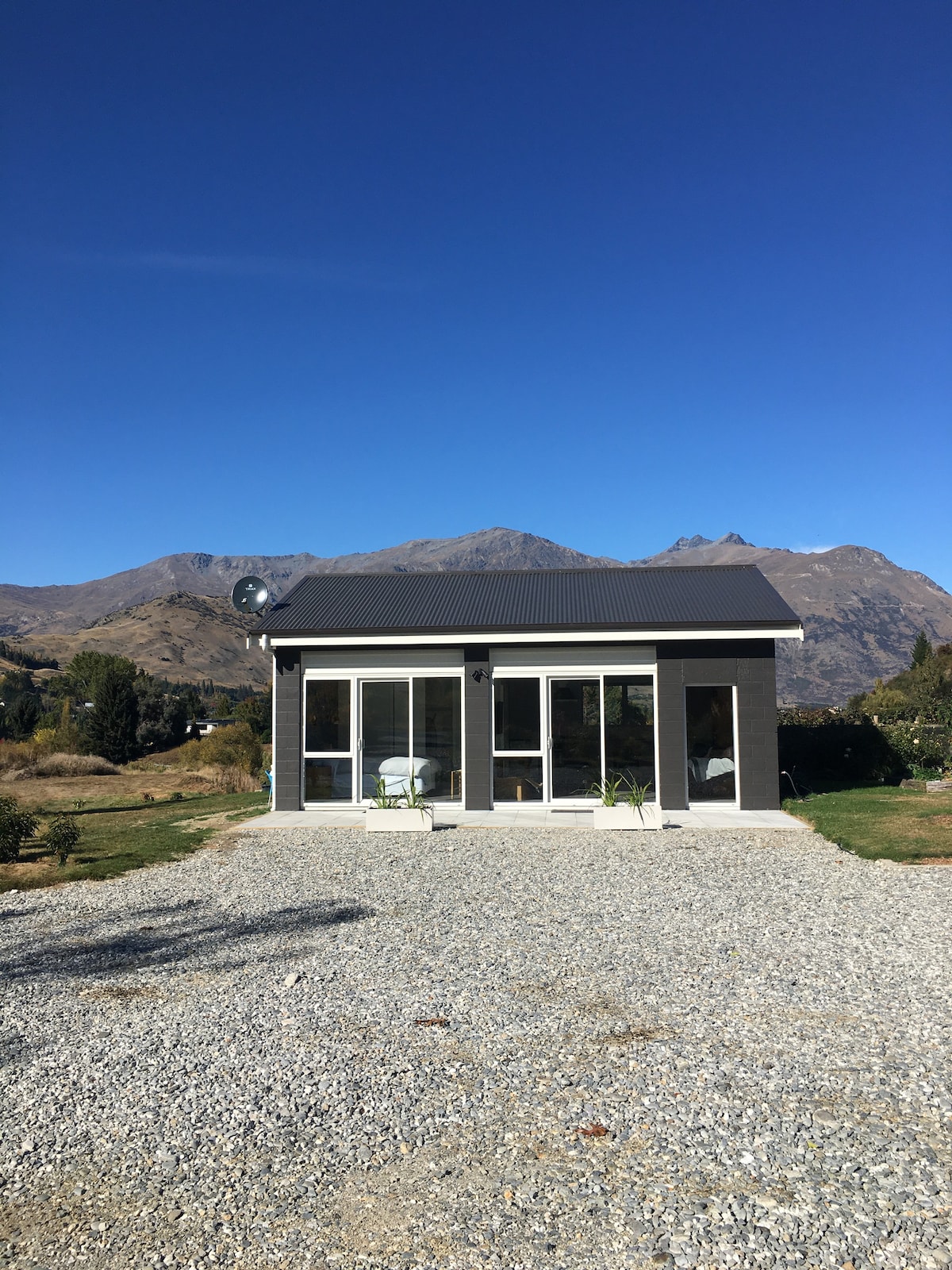 Speargrass Cottage ，可欣赏山景全景