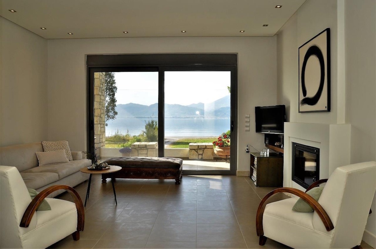 Peaceful seaside villa -Nafpaktos