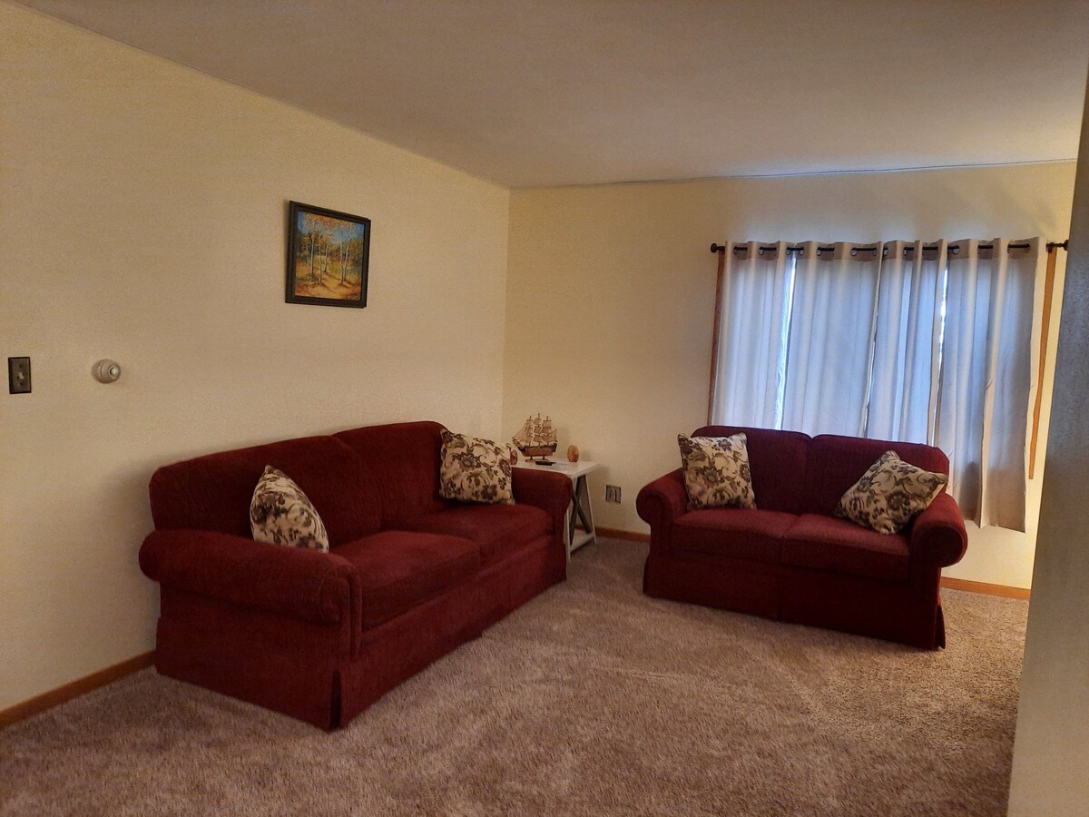 newly remodeled!  Wessington Springs apartment.