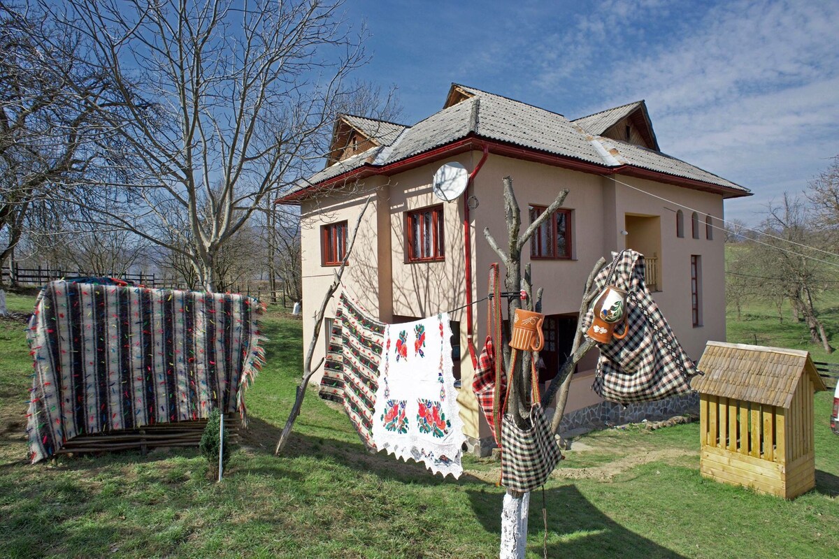 双人间, Casa Carolina Maramures