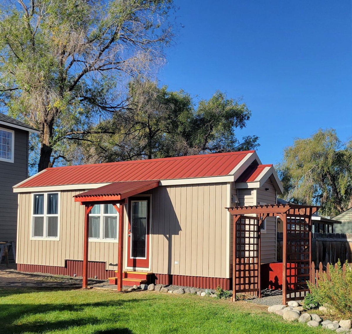 ShinyTiny Home Downtown.