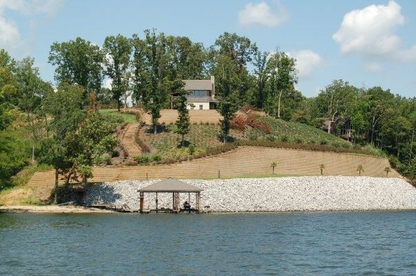 Waterloo Cabin with Beach, & Awesome Views!