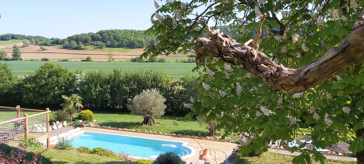 Le gîte Bellevue à MONTJOI 82400 Tarn & Garonne