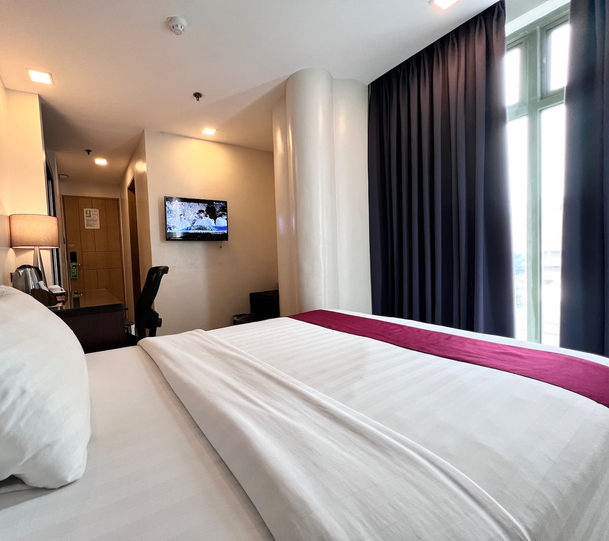 Standard room by Sarrosa Hotel