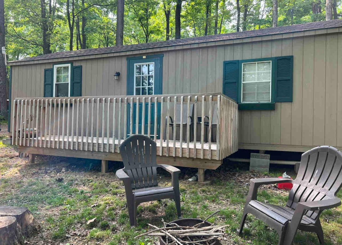 Misty Mountain Cottage @ Free Spirit Campground