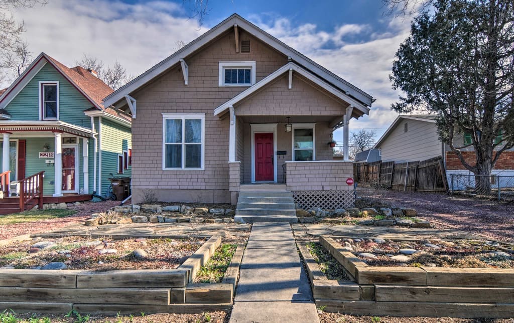 Pikes Peak Bungalow-Heart of the Historic District