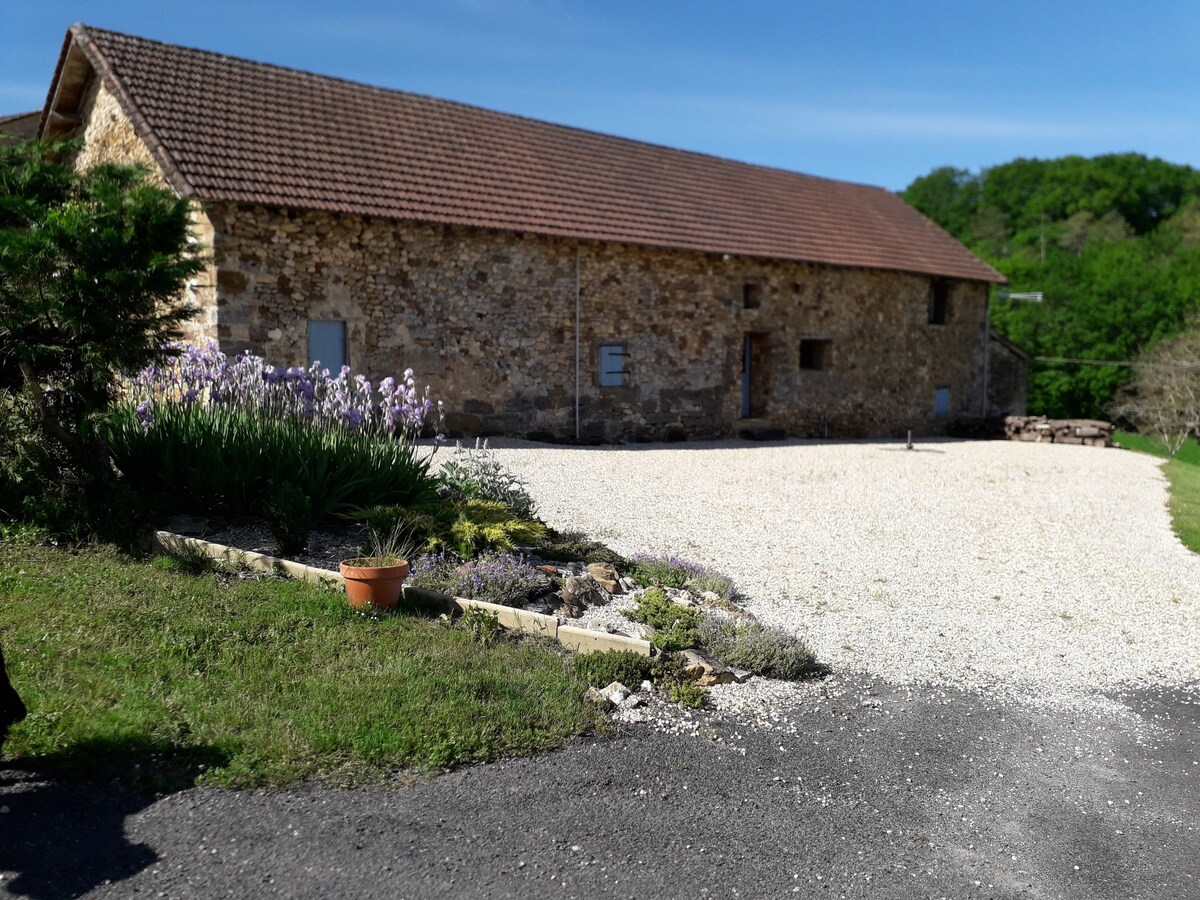 Pays-de-Belvès, Large Barn Conversion with a View