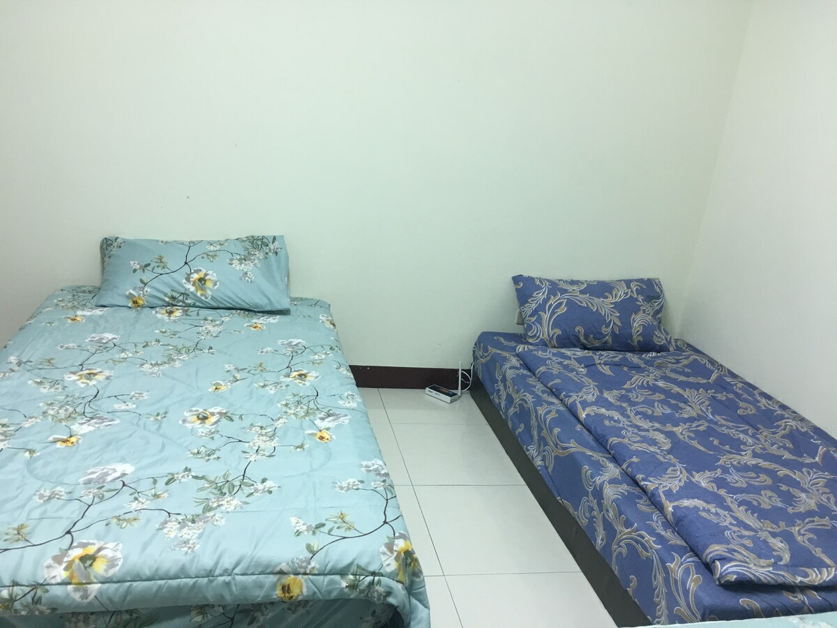 1* double bed Taiwanese private room 預覽房源