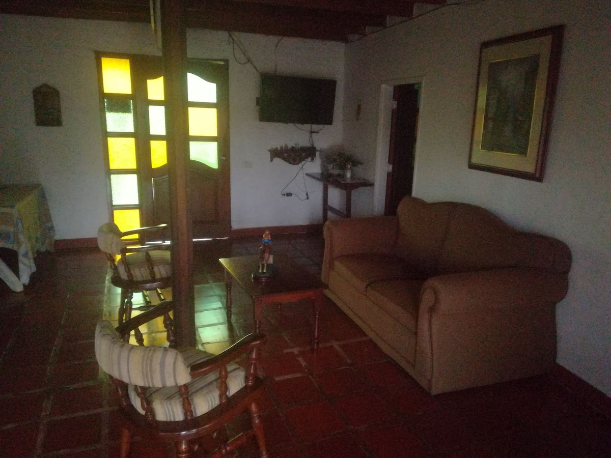 Casa en Pavas, La Cumbre agradable y espaciosa