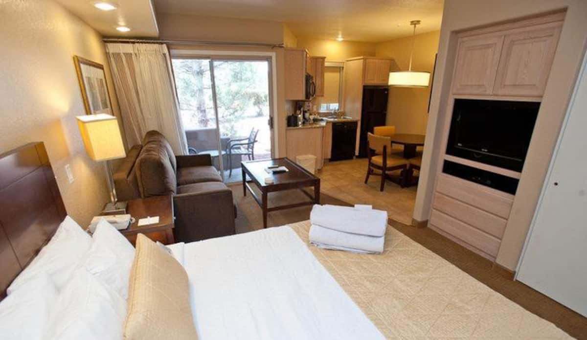 Sedona Summit Resort单间公寓套房+便利设施！