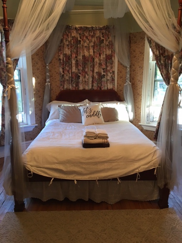 McKitrick House Inn B&B
Bridal Suite