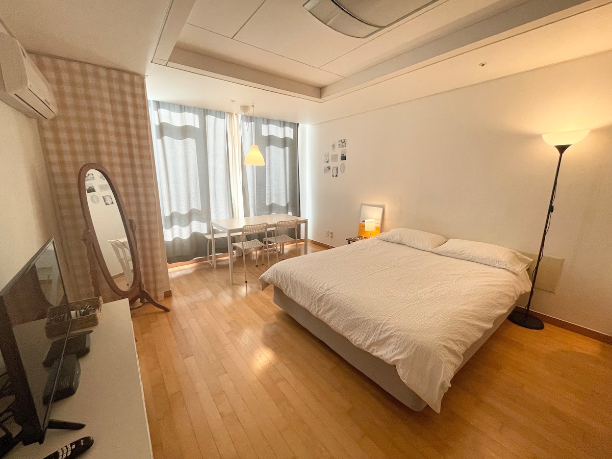 Lisa的单间公寓， Seohyeon站，温馨的室内装潢，舒适的房子