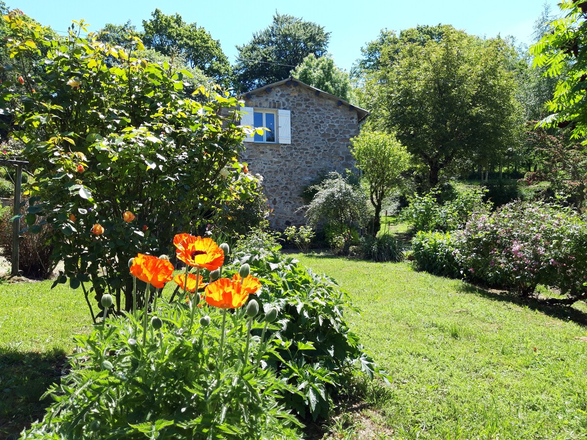 Gîte La Salvetat sur Agoût entre lacs et montagnes