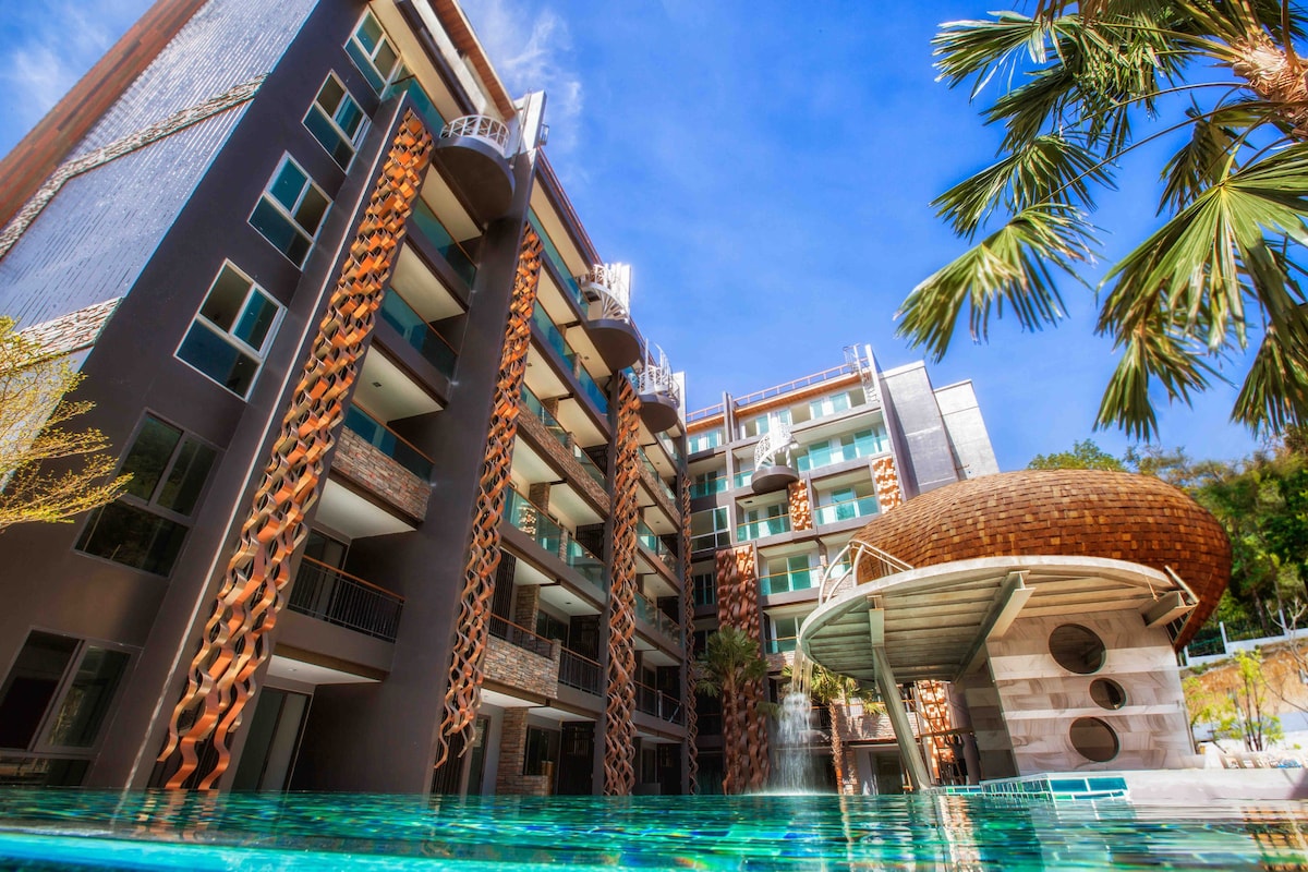 Patong beach sea view apartment Close beach