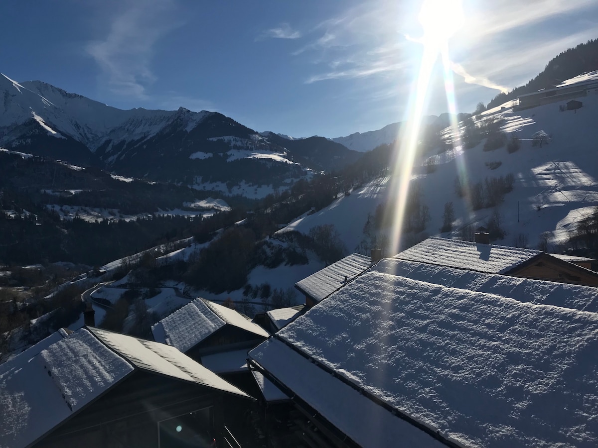 Unique Hide away, 6pax, with panoramic views