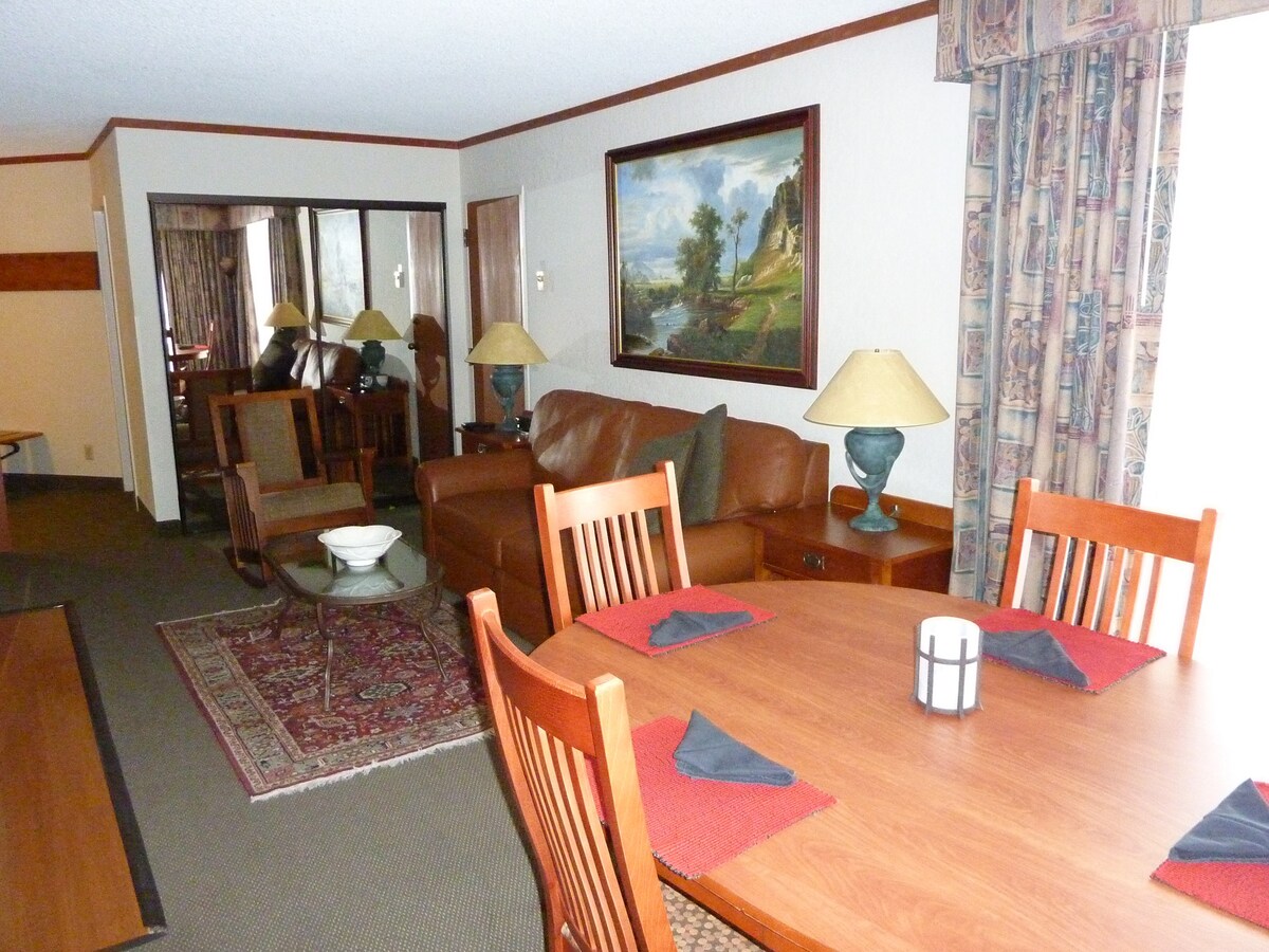 Snowbird Cliff Club One Bedroom/2 bath Condo