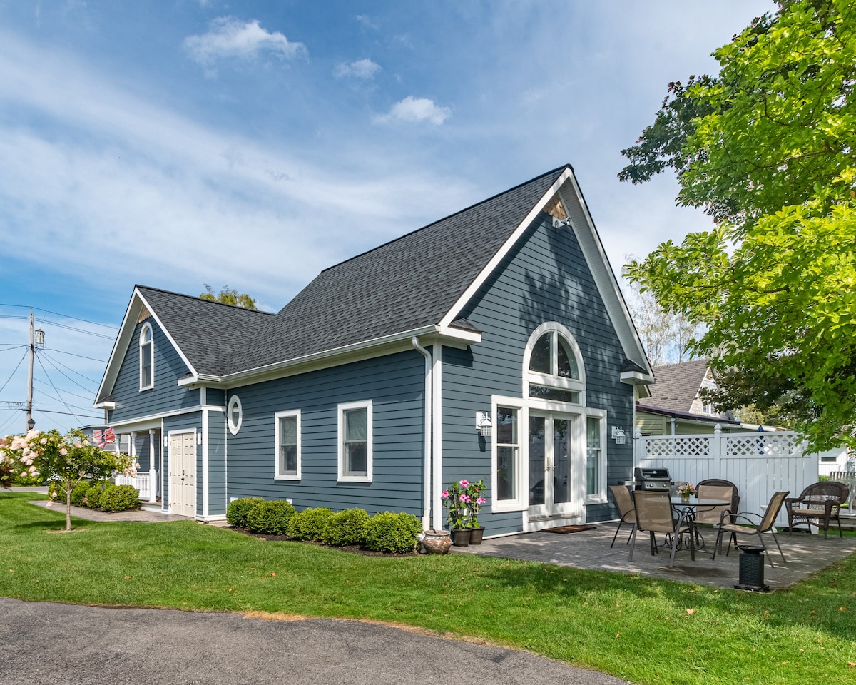 Jameson Bay Inn on Sodus Bay (Waterfront)