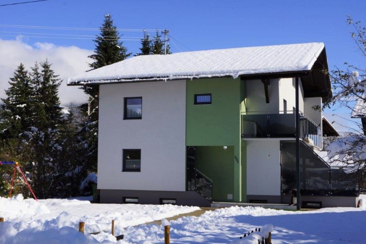 Apartment in Carinthia near Lake Pressegger