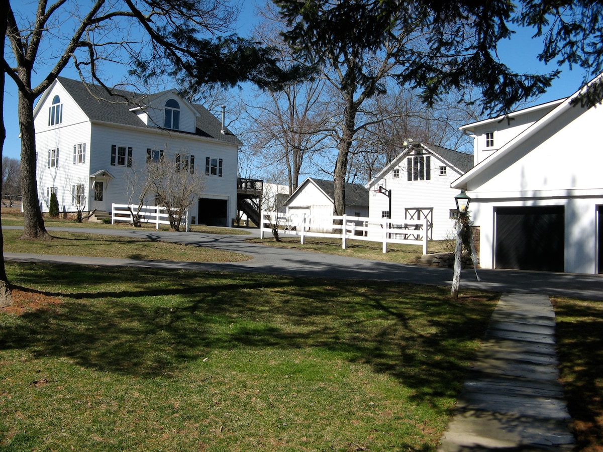 The Guest House at Historic Kirkland Farm