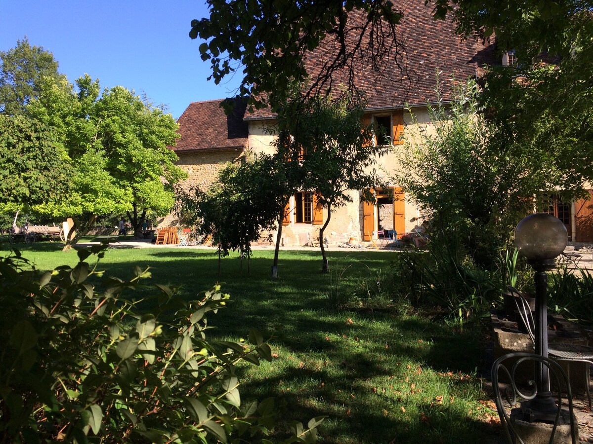 Isabelle 's house – Prieuré Saint-Christophe