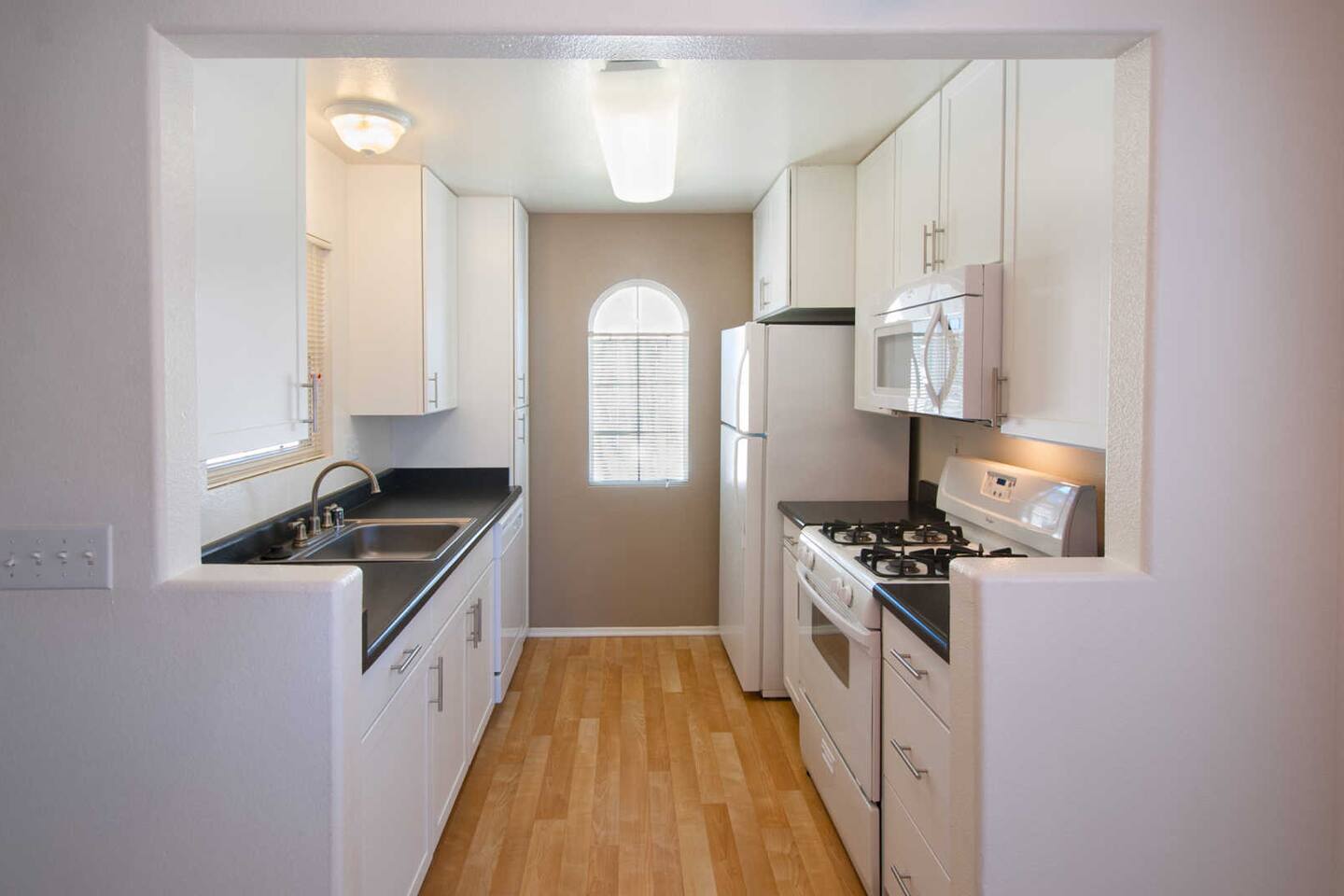 , an Airbnb-friendly apartment in San Diego, CA
