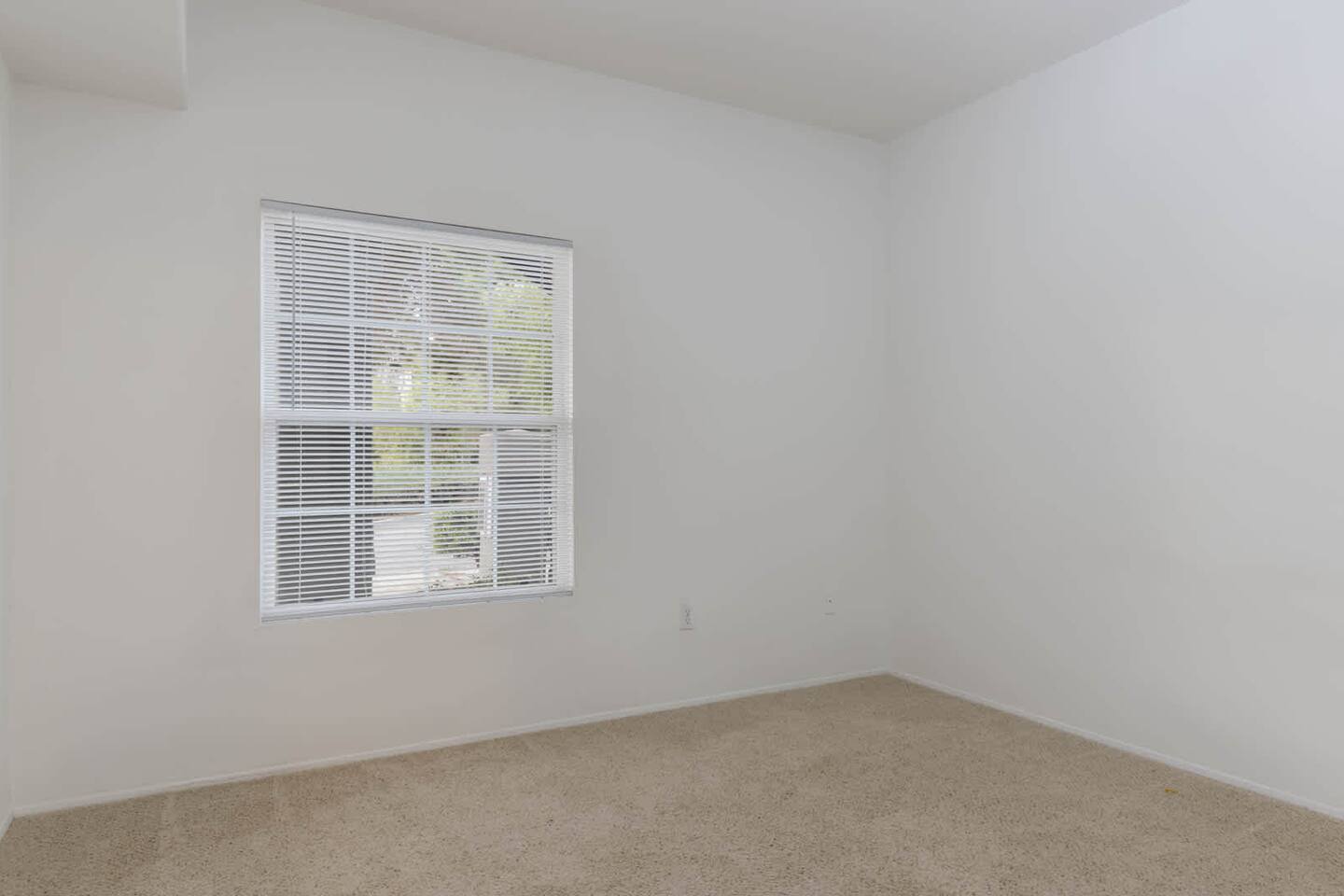 , an Airbnb-friendly apartment in San Diego, CA