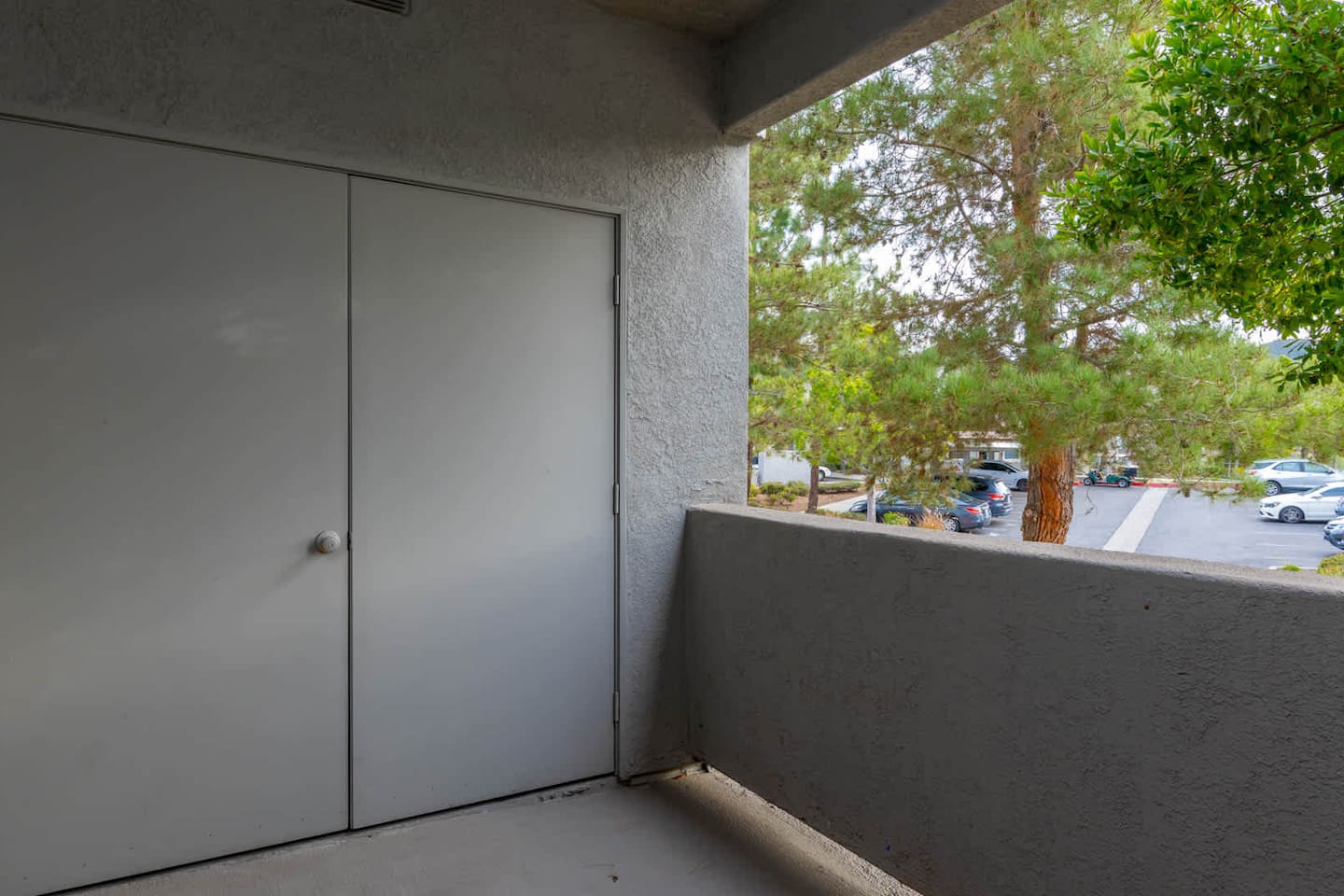 , an Airbnb-friendly apartment in San Diego, CA