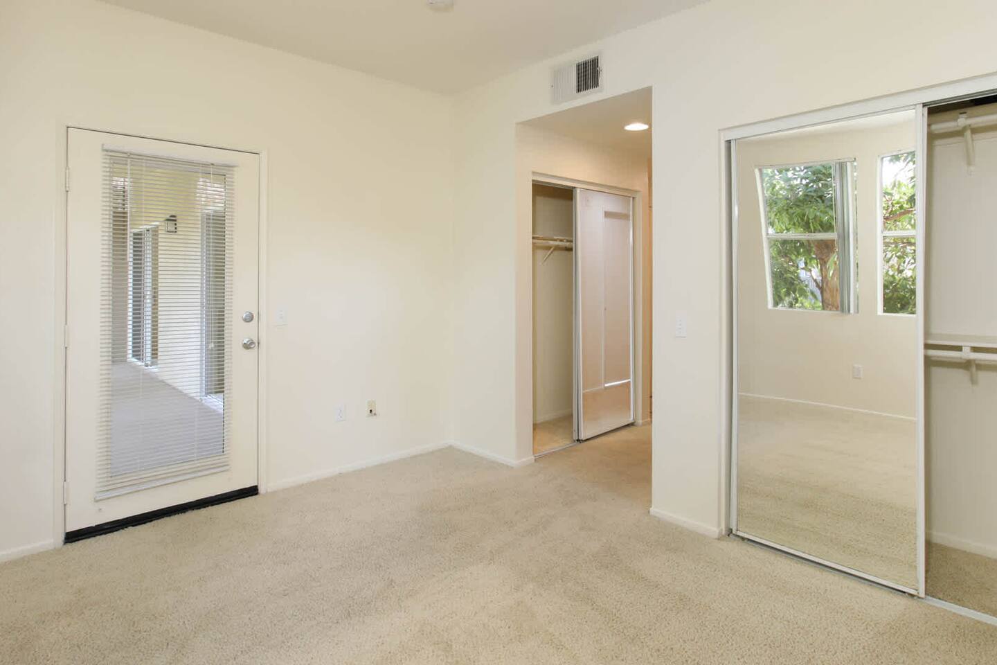 , an Airbnb-friendly apartment in Rancho Santa Margarita, CA