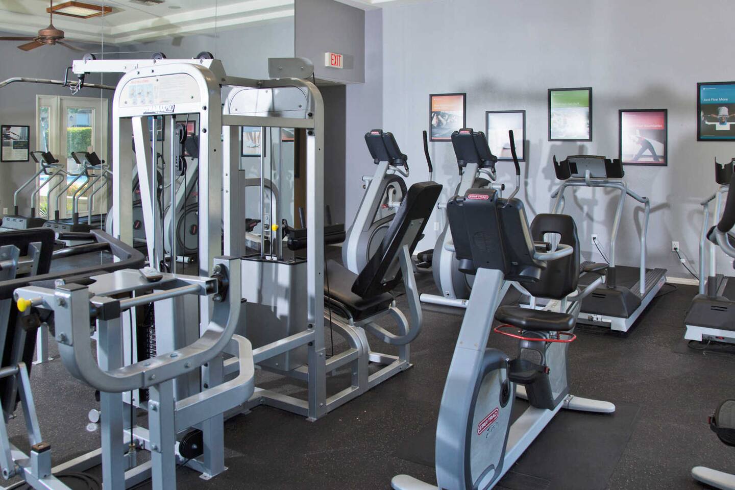 , an Airbnb-friendly apartment in Rancho Santa Margarita, CA