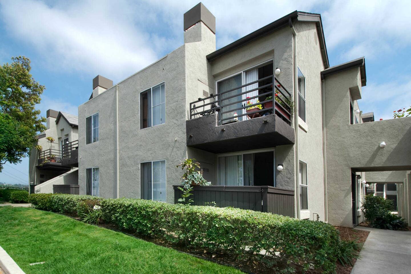 , an Airbnb-friendly apartment in San Diego, CA
