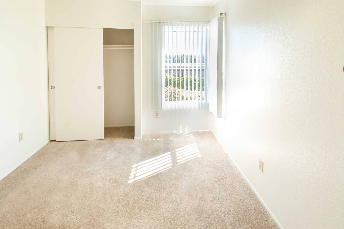 , an Airbnb-friendly apartment in San Diego, CA