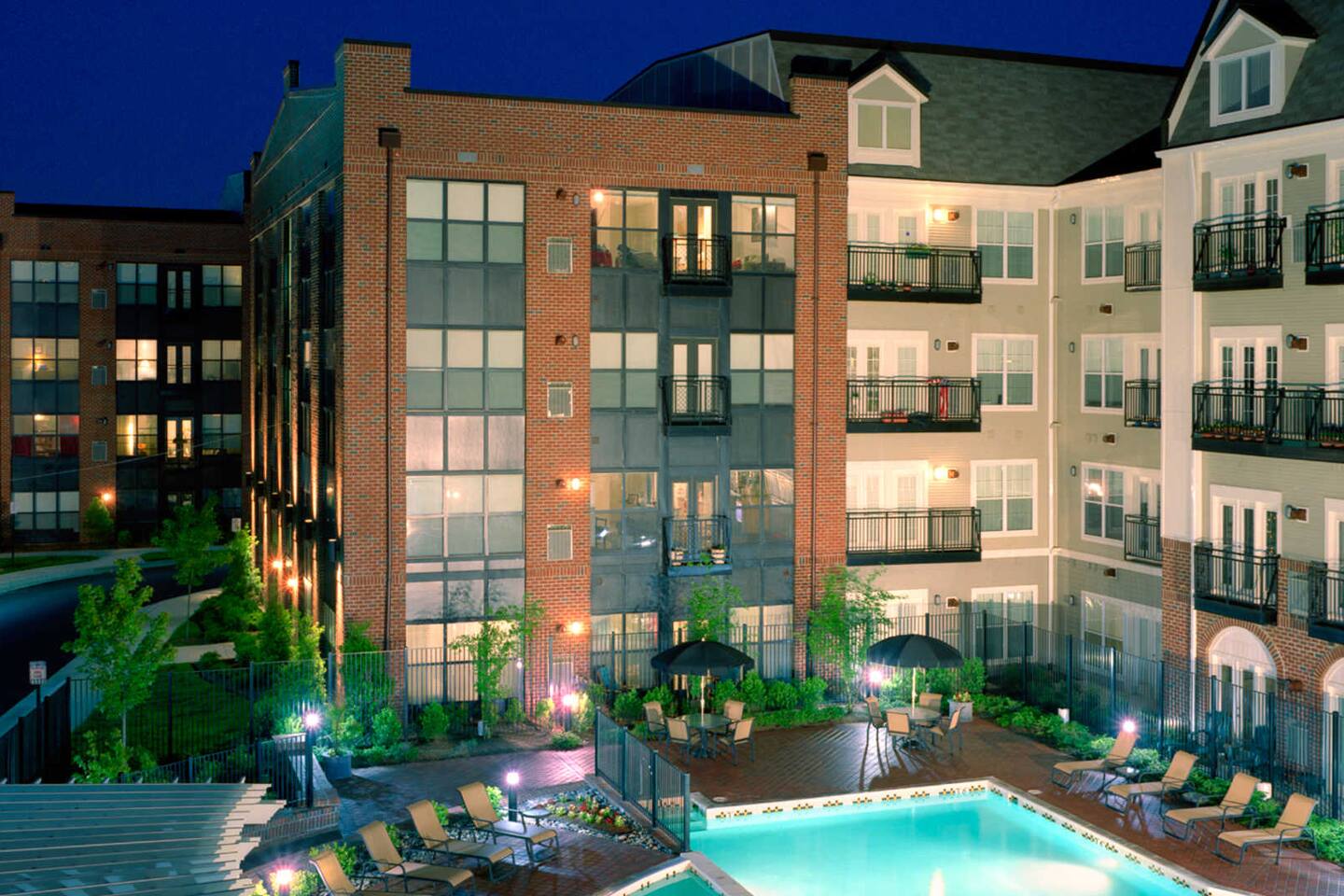 , an Airbnb-friendly apartment in Alexandria, VA